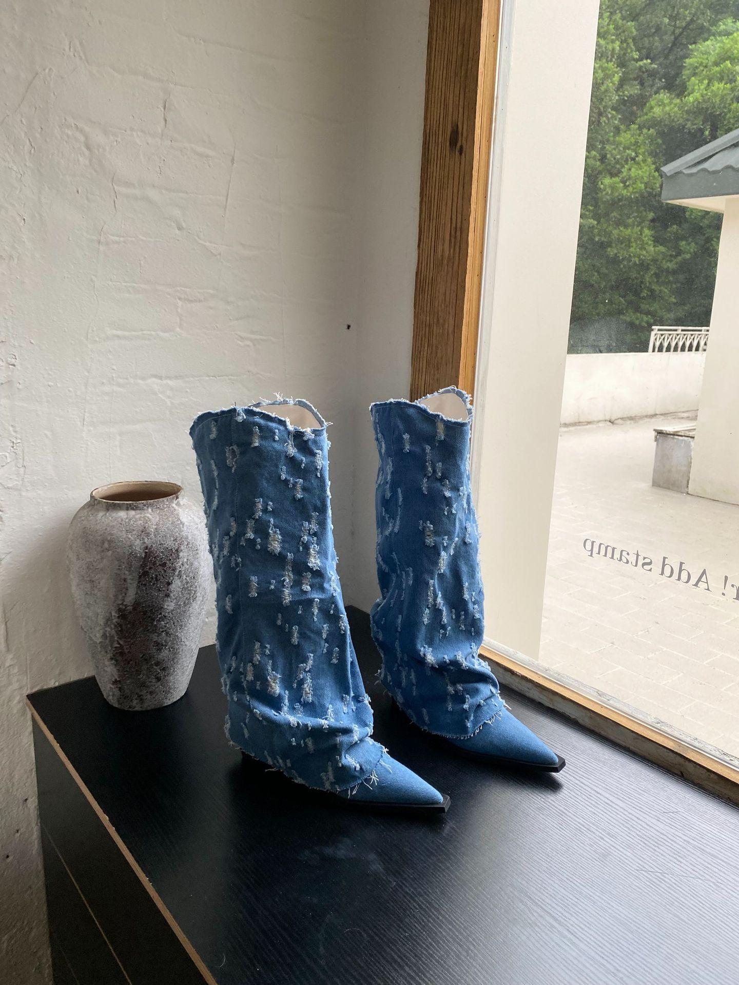 

2025 denim trouser boots new pointed thick heel splicing sleeve flanged denim high boots women 35