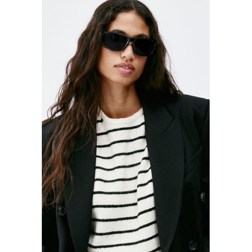 

H M fine knit sweater cream stripe