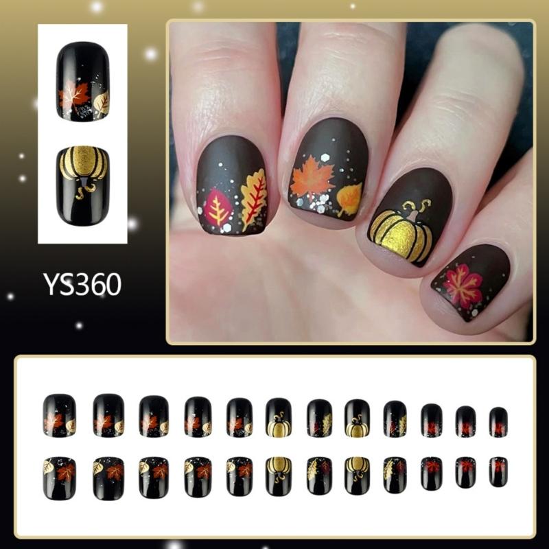 Short Square Press on False Nails Maple Leaf Pumpkin Nail Art Decoration Thanksgiving Day Manicure for Women and Girls
