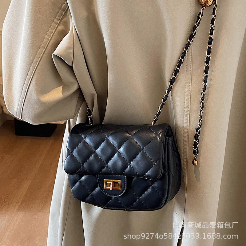 High-end Fashion Bag Women's 2025 New Diamond Chain Small Square Bag Korean Version Popular Simple and Versatile Shoulder Bag