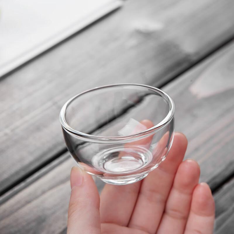 Heat-Resistant Glass Kung Fu Teacups (70ml, Set of 6)