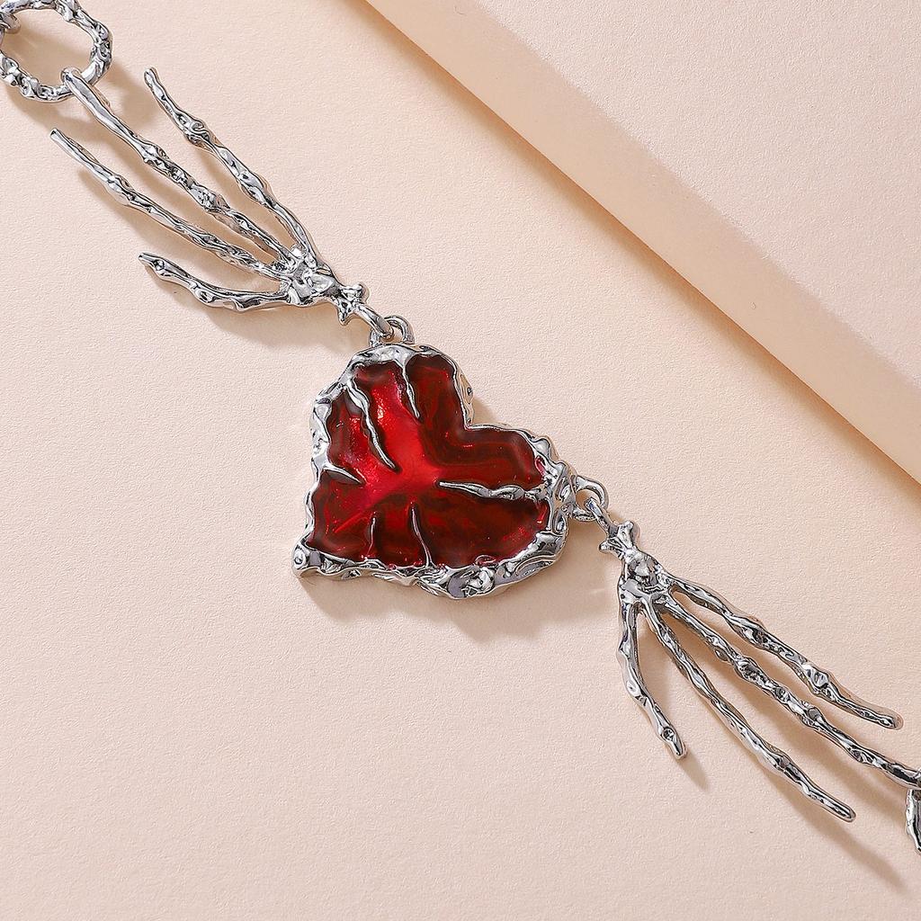 New Sweet Cool Punk Style Dark Red Love Pendant Neck Chain Dark Niche Design Temperament Versatile Collarbone Chain