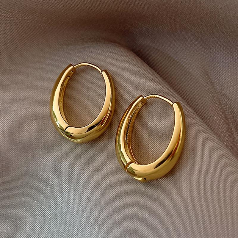 Vintage Smooth Metal U Shaped Geometric Oval Hoop Earrings For Women