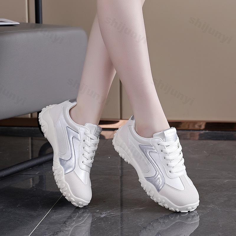 Women's White Sneakers  Autumn New Soft Sole Lightweight Comfort Casual Shoes Outdoor Non Slip Fashion Lace Up Running Shoes