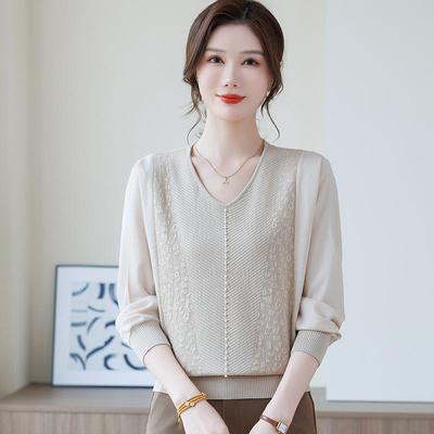 Women's Slimming V-Neck Patchwork Knitwear for Spring & Autumn - Light, Loose, and Elegant Design for a Flattering Fit