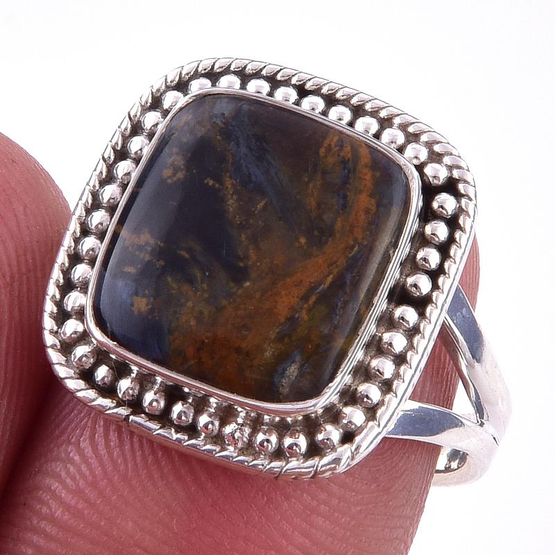 

Кольцо из чистого серебра 925 пробы с натуральным камнем Питерсит, размер 7, B8k47