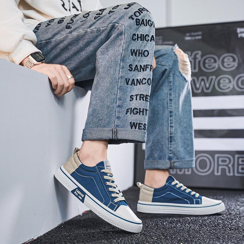 New Canvas Shoes Youth Men Flat Shoes 2025 Breathable Comfortable Casual Men Shoes Trend Student Board Sneakers Zapatos De Mujer