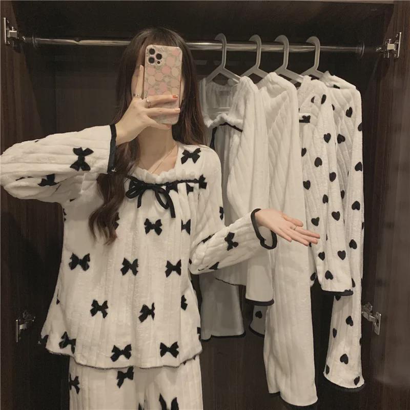 "Cozy Coral Fleece Pajamas for Women: Cute Princess Style, Thick Flannel, Perfect for Autumn & Winter"