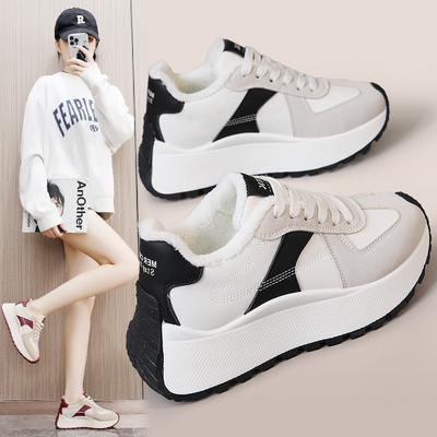 BN025-1 Novos sapatos de plataforma femininos de outono, sapatos de lona casuais para estudantes, com lã para aumentar a altura, costura, sapatos esportivos da moda