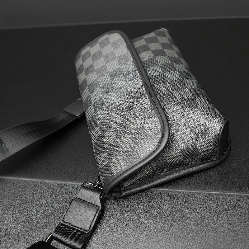 Men's plaid shoulder bag trendy messenger bag boys street fashion satchel student small bag personalized messenger bag new