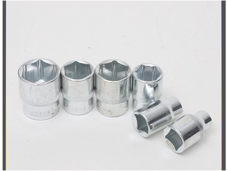 12-Piece Ratchet Socket Wrench Kit: Hex, Large-Medium-Small, Two-Way Quick Release