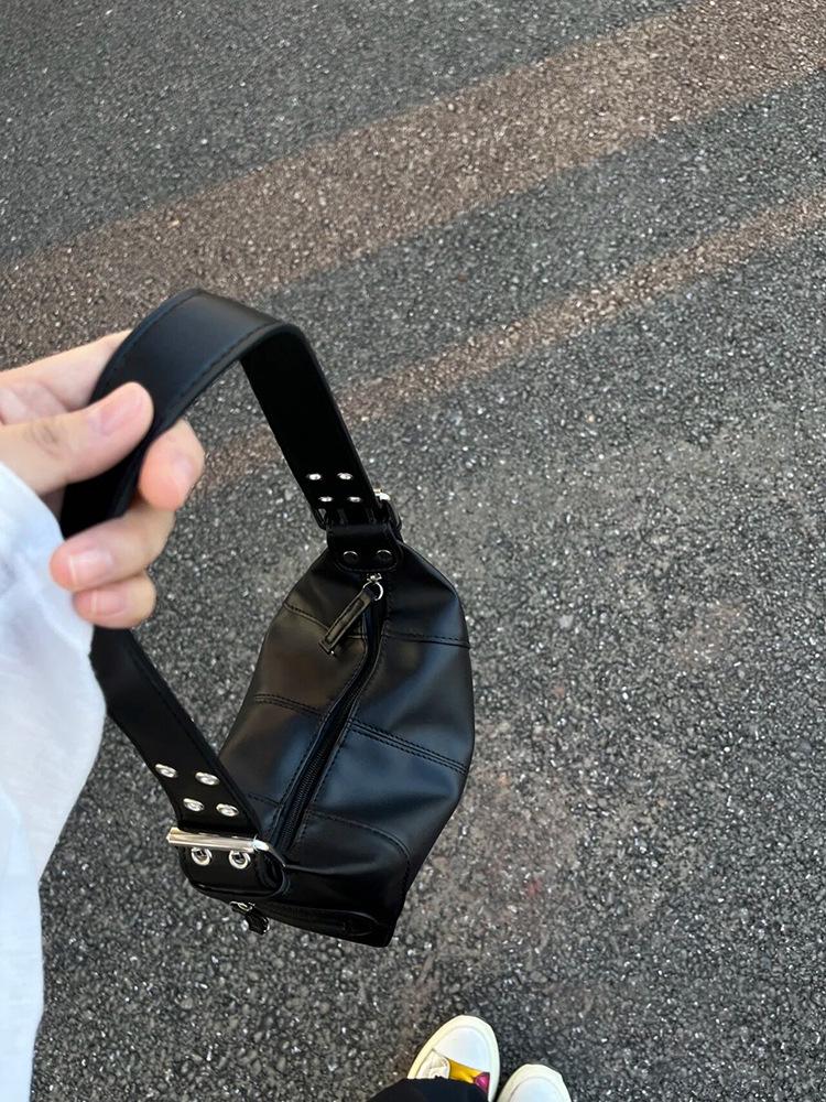 Stylowa torba motocyklowa Y2K z wyższej półki - Europejsko-amerykańska fajna torba pod ramię na pasek z designem crossbody na jedno ramię