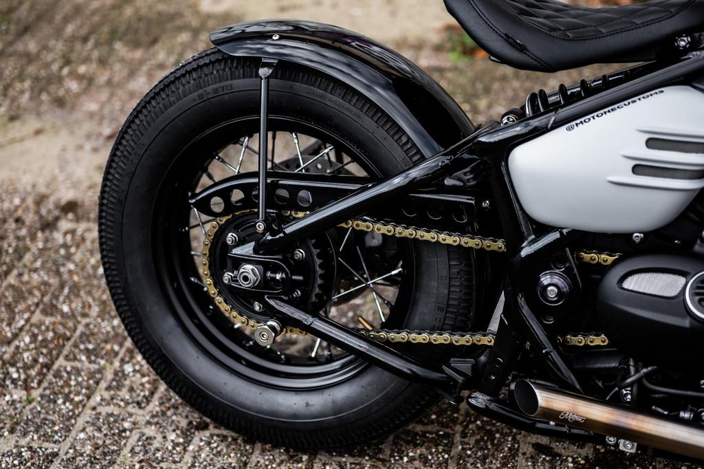 Motone MMU081 Bonneville Bobber Speedmaster Thruxton/R/RS 2 Piece Stainless Steel Stand Hook Bolt