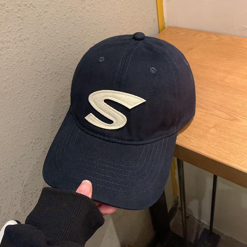 Baseball Fashionable Black Cap With S Letter Design For A Trendy Look
