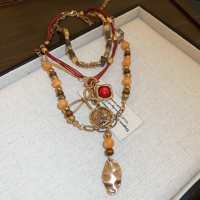 Retro Ceramic Glazed Stone Heart Pendant Necklace - Elegant Fashion for Women