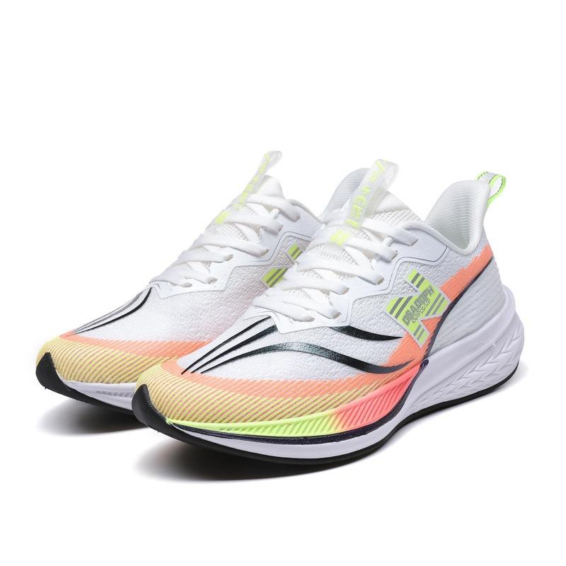 Spring and Autumn Cool Running Summer Breathable Casual Mesh Shoes Lightweight Couples Running Shoes Travel Sneakers Women