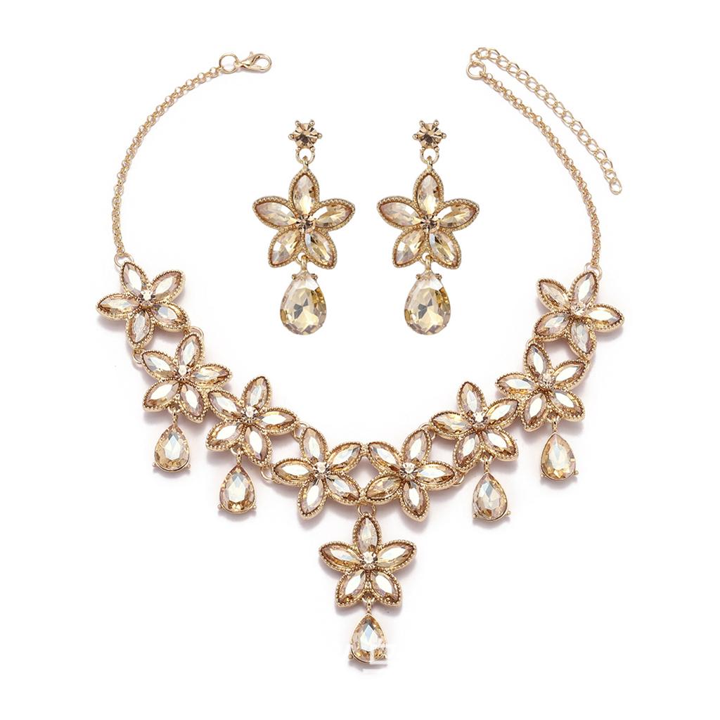 Retro exaggerated high-end rhinestone necklace earrings two-piece set