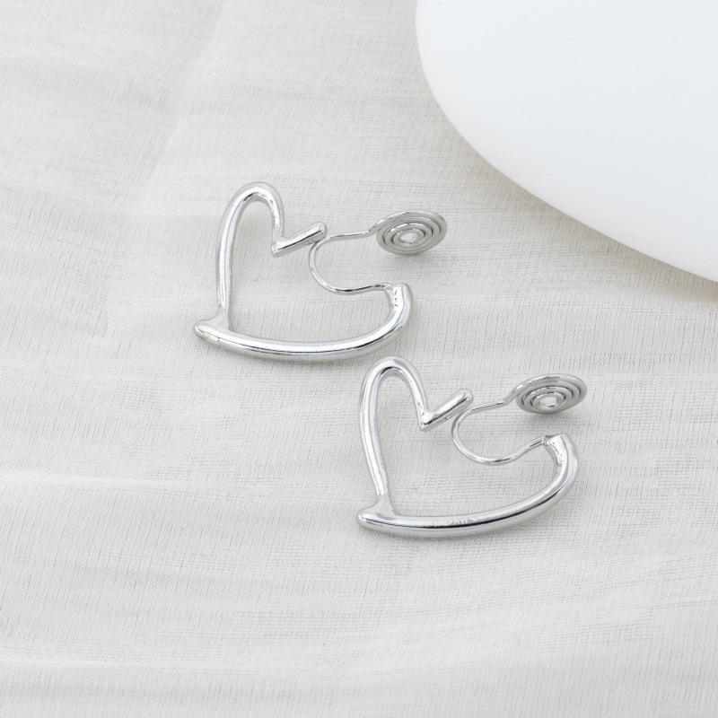 Orecchini Dolci da Fatina Stile Coreano Senza Foro: Design Versatile, Chic e di Alta Gamma per Zampironi.