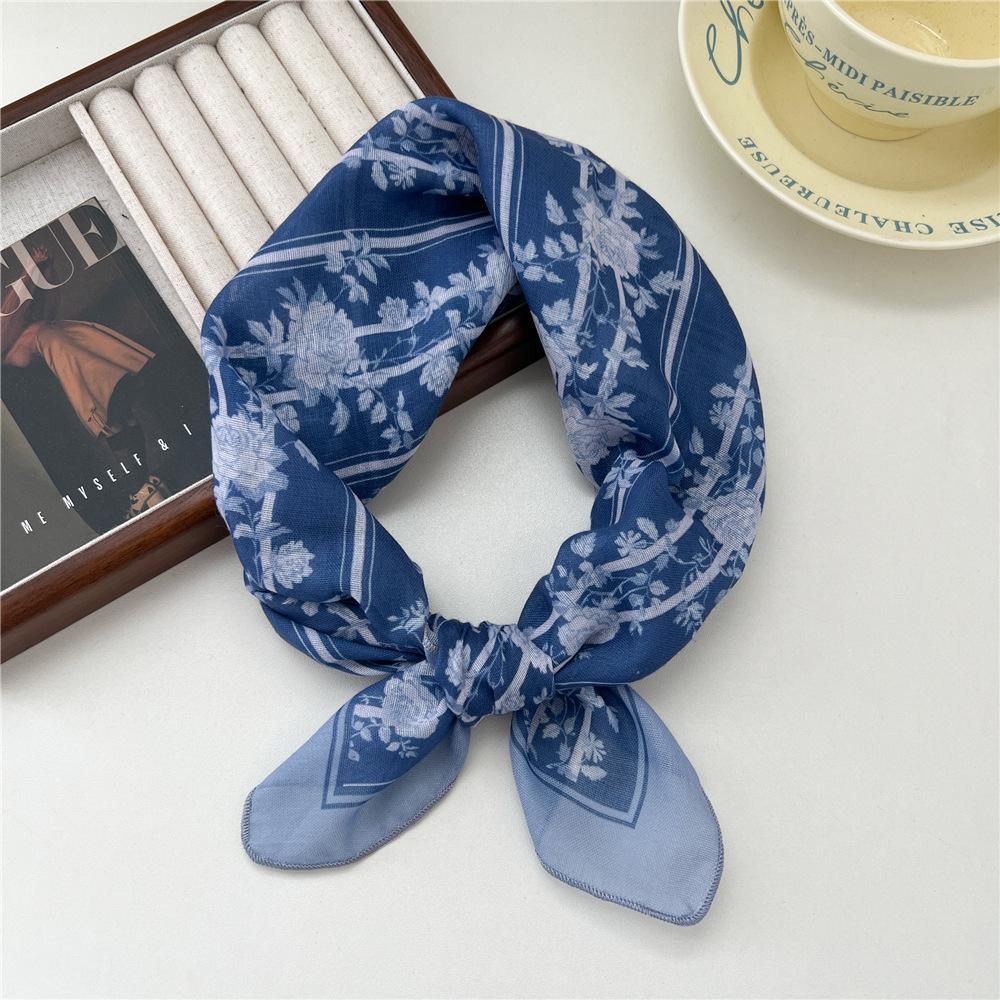 Liten fyrkantig scarf i bomull och linne Sidenhalsduk Dam Vår och höst Ny stil Konstnärlig och mångsidig Mode Temperament Huvudband Scarf