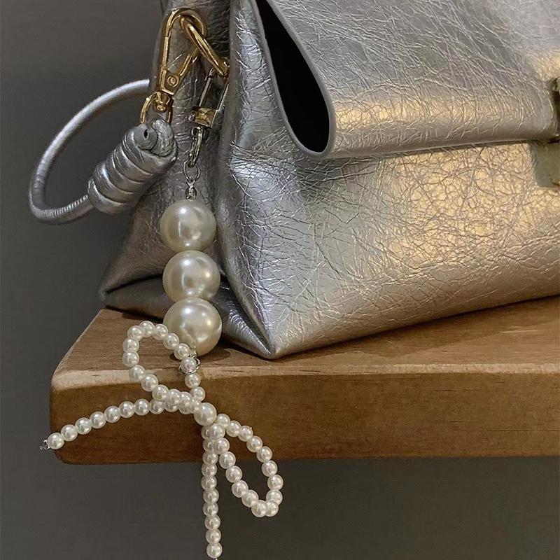 Stil Ins Bowknot Perle Breloc Metal Dragoste Telefon Pandantiv Husă Căști Charms Geanta Decor Breloc Mașină