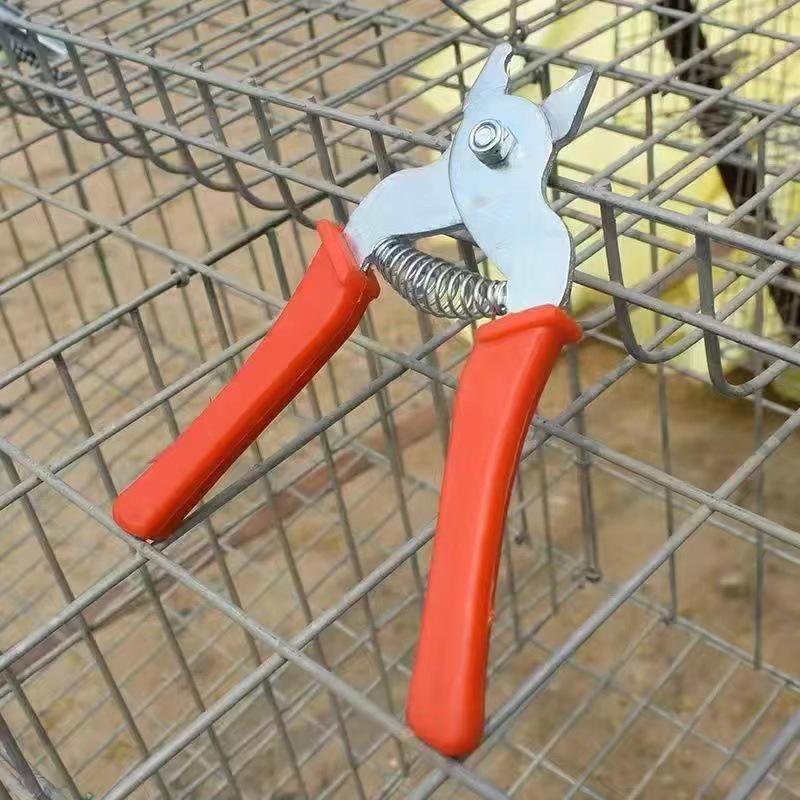 Cage Assembly Pliers for M-Nail Buckles - Ideal for Rabbits and Pigeons