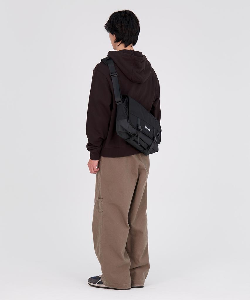 Neikidnis Icon Messenger Bag Black