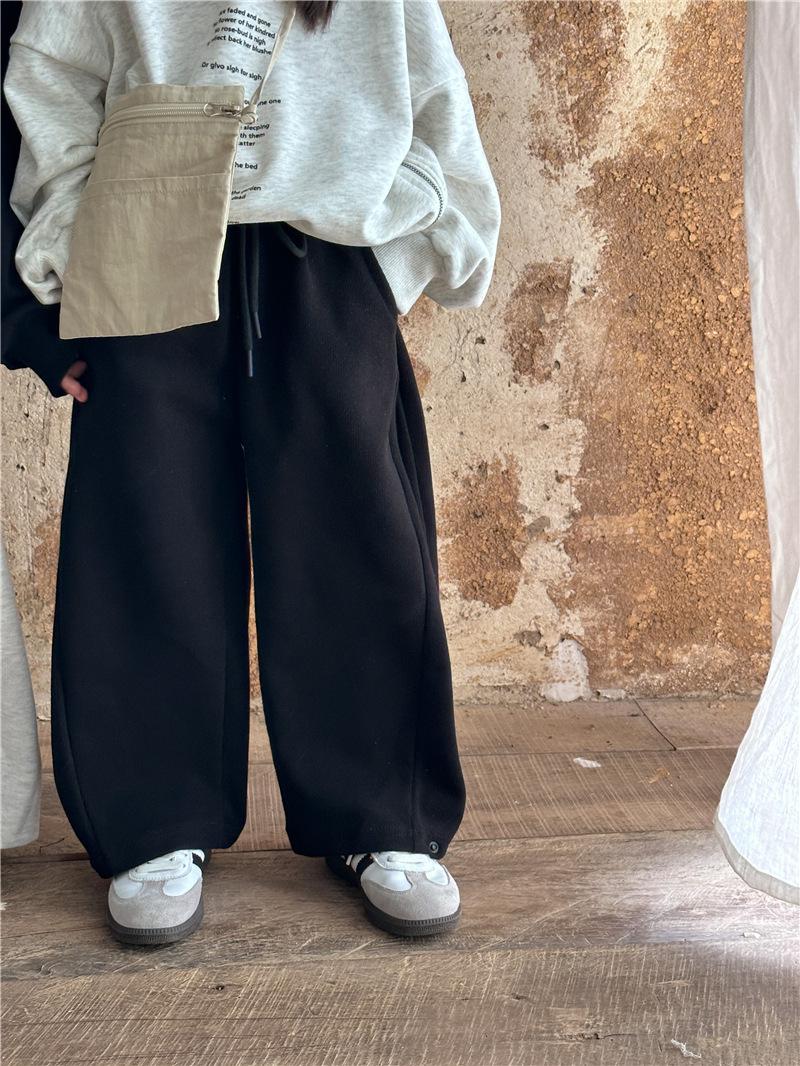 

«Стильные детские спортивные штаны в стиле хип-хоп — свободные спортивные штаны для мальчиков и девочек на весну и осень» 140