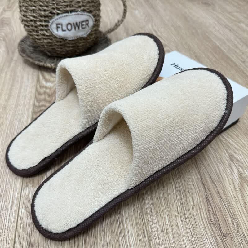 Hotel & Home Disposable Coral Fleece Slippers