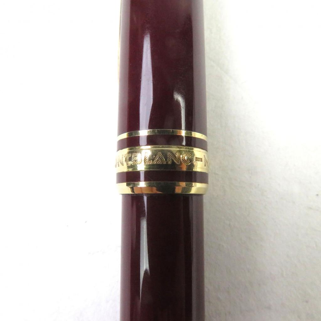 Very Good MONTBLANC Ballpoint pen Meisterstck Logo engraved White Star Twist style Used