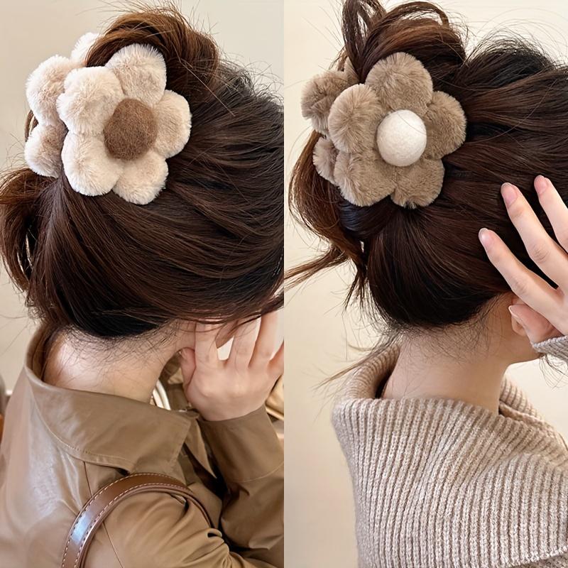 

2-piece stylish and elegant plush flower hair clips, simple and cute furry headwear, suitable for ladies daily life and styling