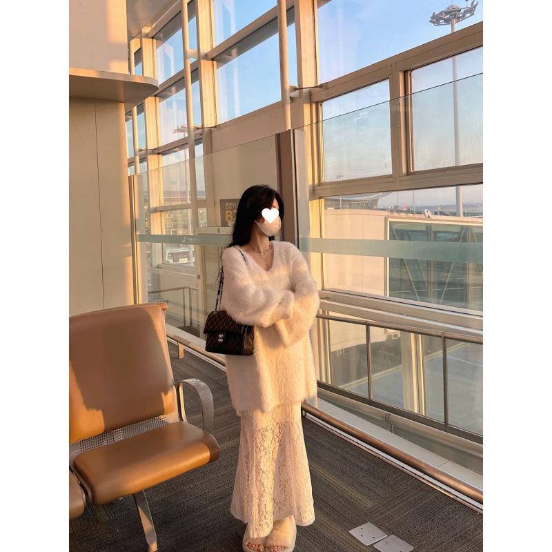 French Chic White Faux Mink V-Neck Sweater Coat - Loose, Thick, and Stylish for Autumn & Winter