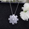 Small Fresh Jewelry Trend, Slightly Inlaid Zircon, Exquisite Three-Dimensional Snowflake Pendant