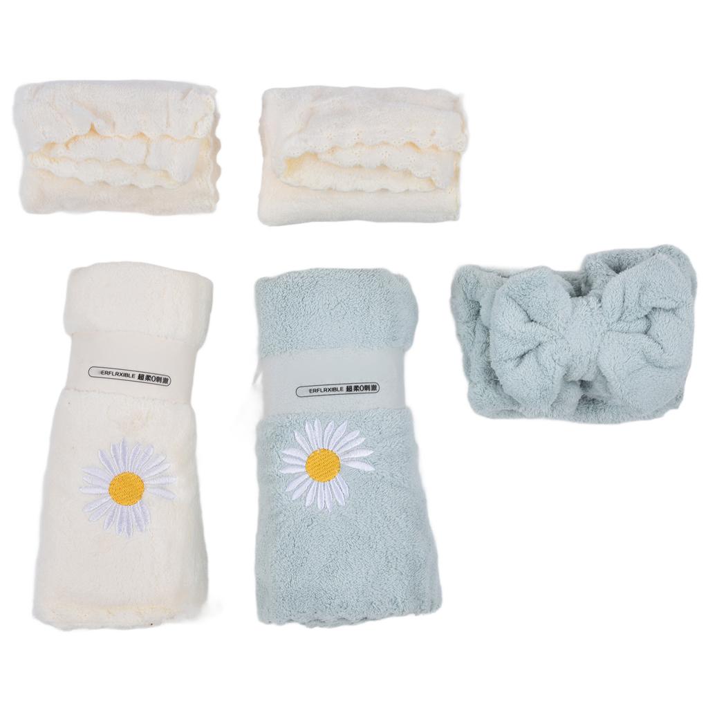 Bath Sheets Daisy Pattern Coral Velvet Blue White Soft Fluffy Highly Absorbent Durable Bath Towels