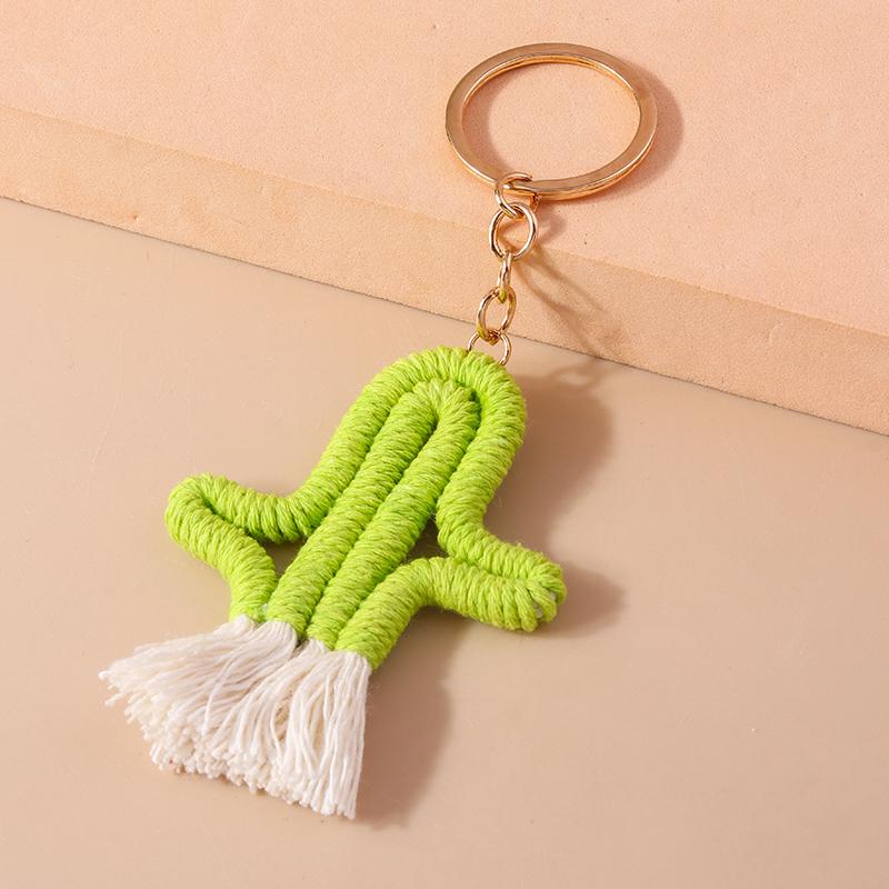 Pretty Tassels Feather Keychain Women Girl Key Ring Pendants for Handbag Decor DIY Handmade Jewelry Gifts