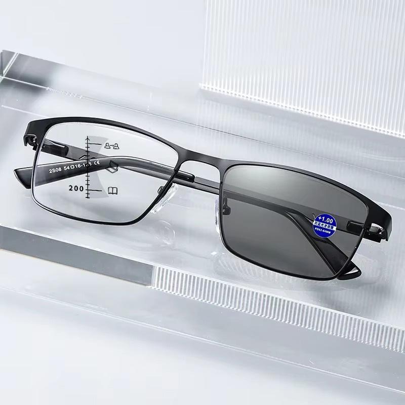 Fashionable Men's Square Metal Frame Multi Focal Color Changing Reading Glasses with Anti Blue Light Refractive Index+1.0 To+4.0