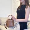 Damska torba z rączką z bambusa i skóry na wiosnę, Luksusowa torba na ramię lub crossbody do pracy, Torba typu worek