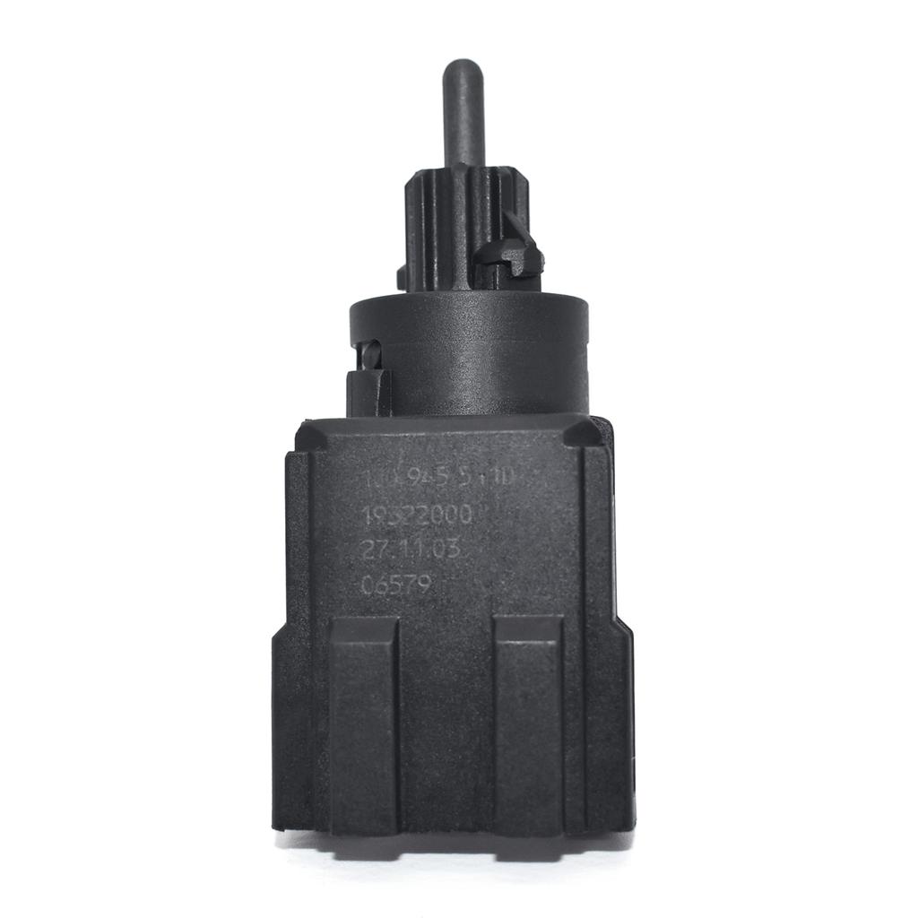 Brake Light Switch Stop Lamp Switch Replacement for Aud TT 1.8L 2000-2006 for VW Jetta 2002-2008 No.1J0945511/1J0945511A/1J0945511B