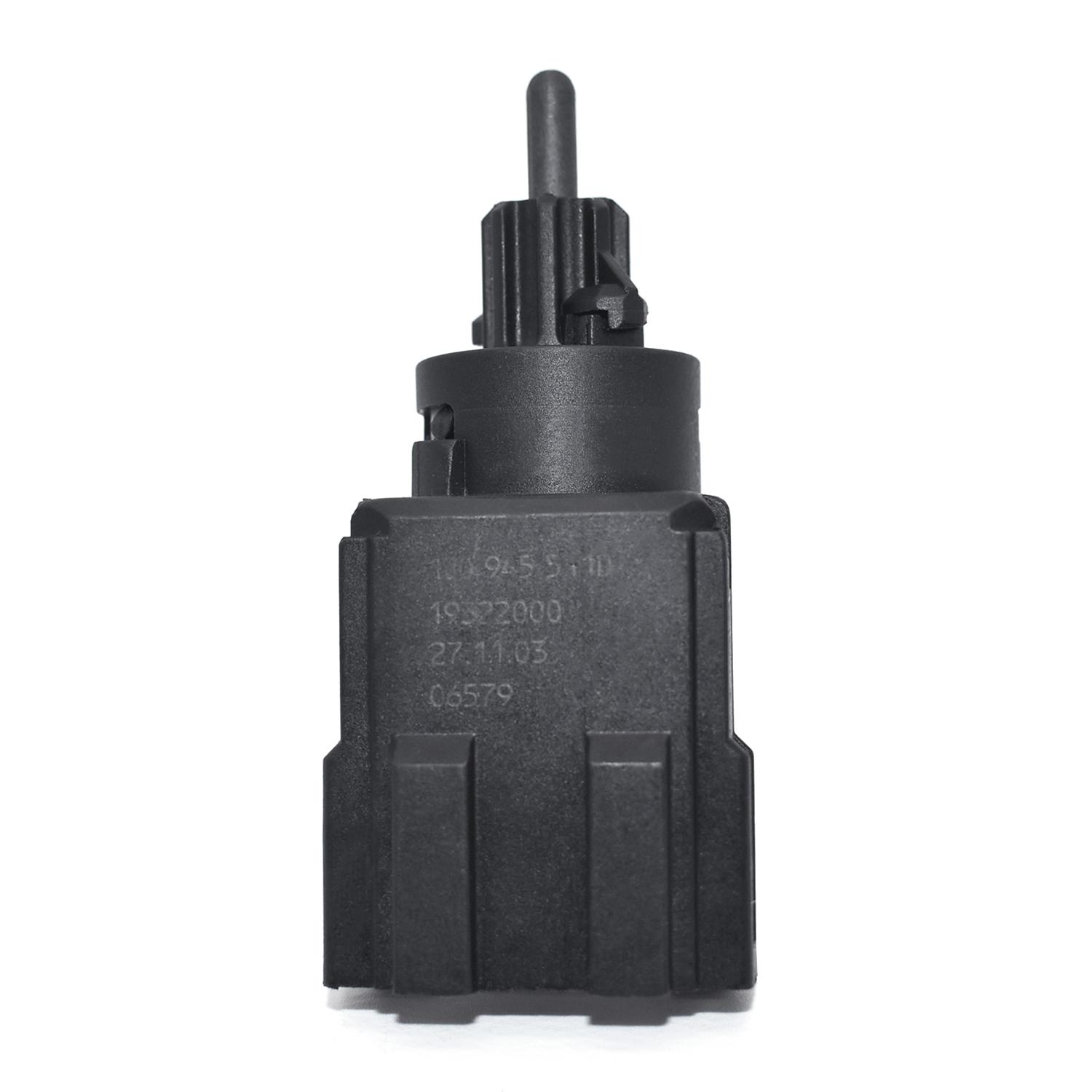 Brake Light Switch Stop Lamp Switch Replacement for Aud TT 1.8L 2000-2006 for VW Jetta 2002-2008 No.1J0945511/1J0945511A/1J0945511B