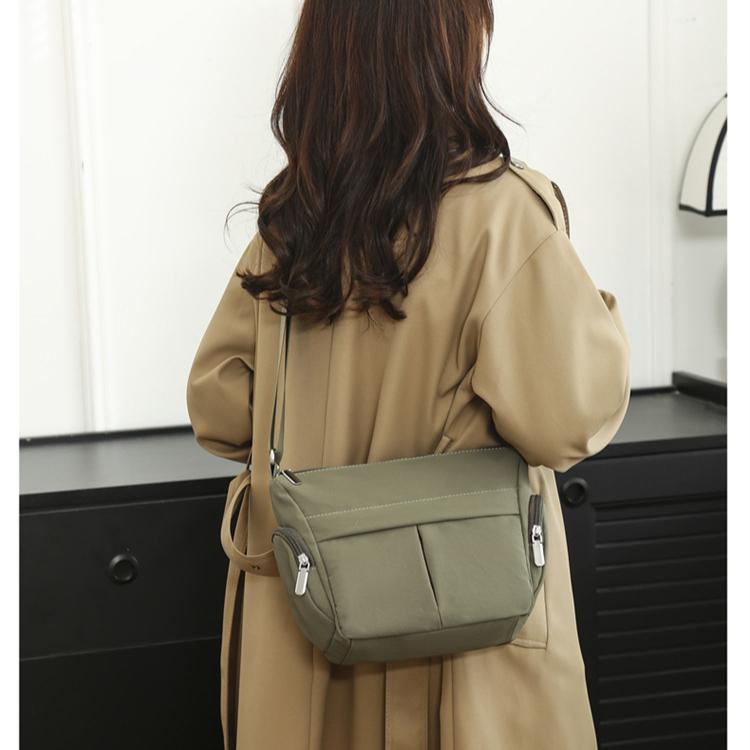 Single Shoulder Bag Women's Bag Trend All Simple Fashion Korean Version Large Capacity Hand Diagonal Nylon Bag