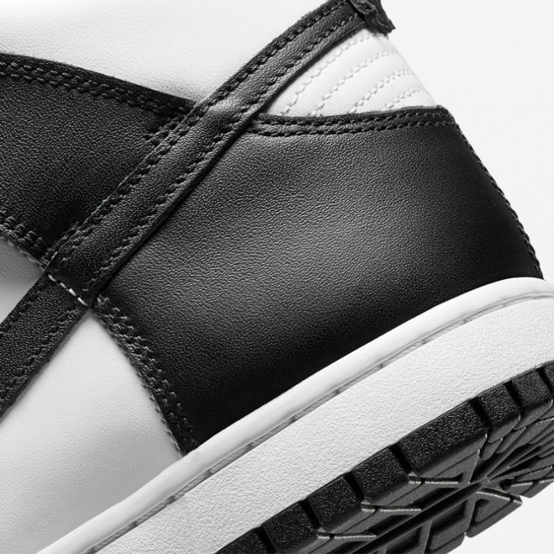 Nike Dunk High Retro  105 