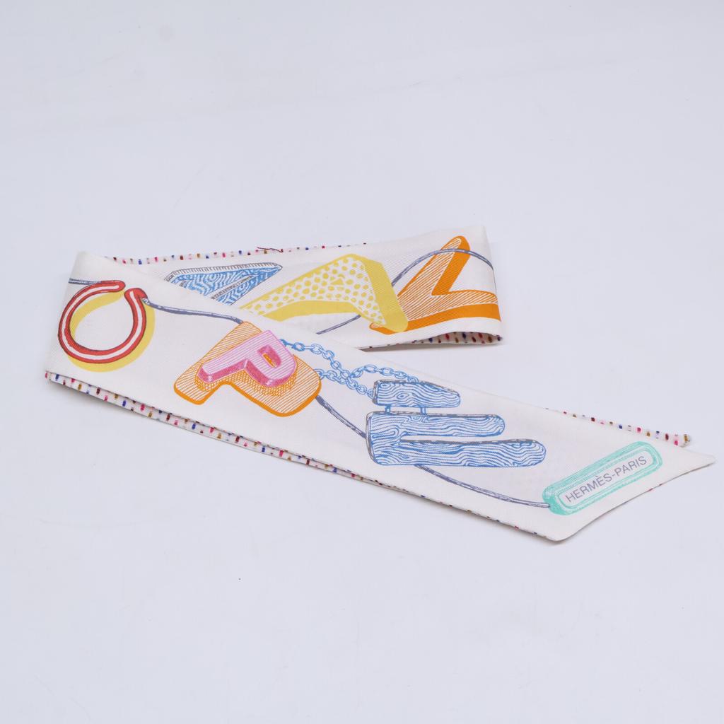 Hermes Twilly Chevaloscope Embroidery Scarf whiteUsed