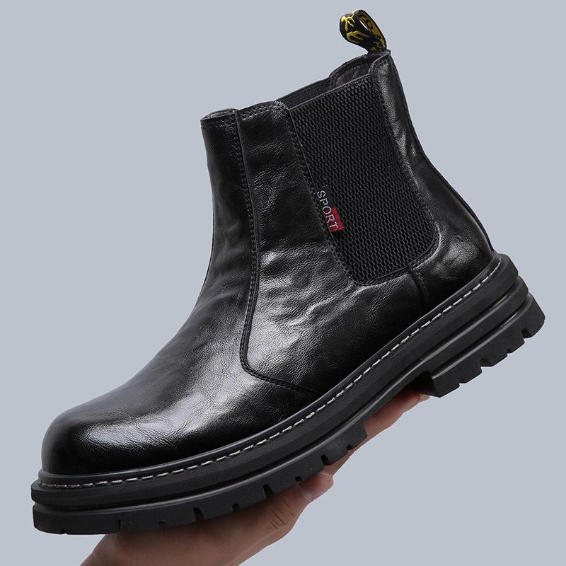 Men's Winter Martin Boots: Trendy Genuine Leather, Plush Lining, Retro Thick-Soled Chelsea Design for Warmth and Comfort.