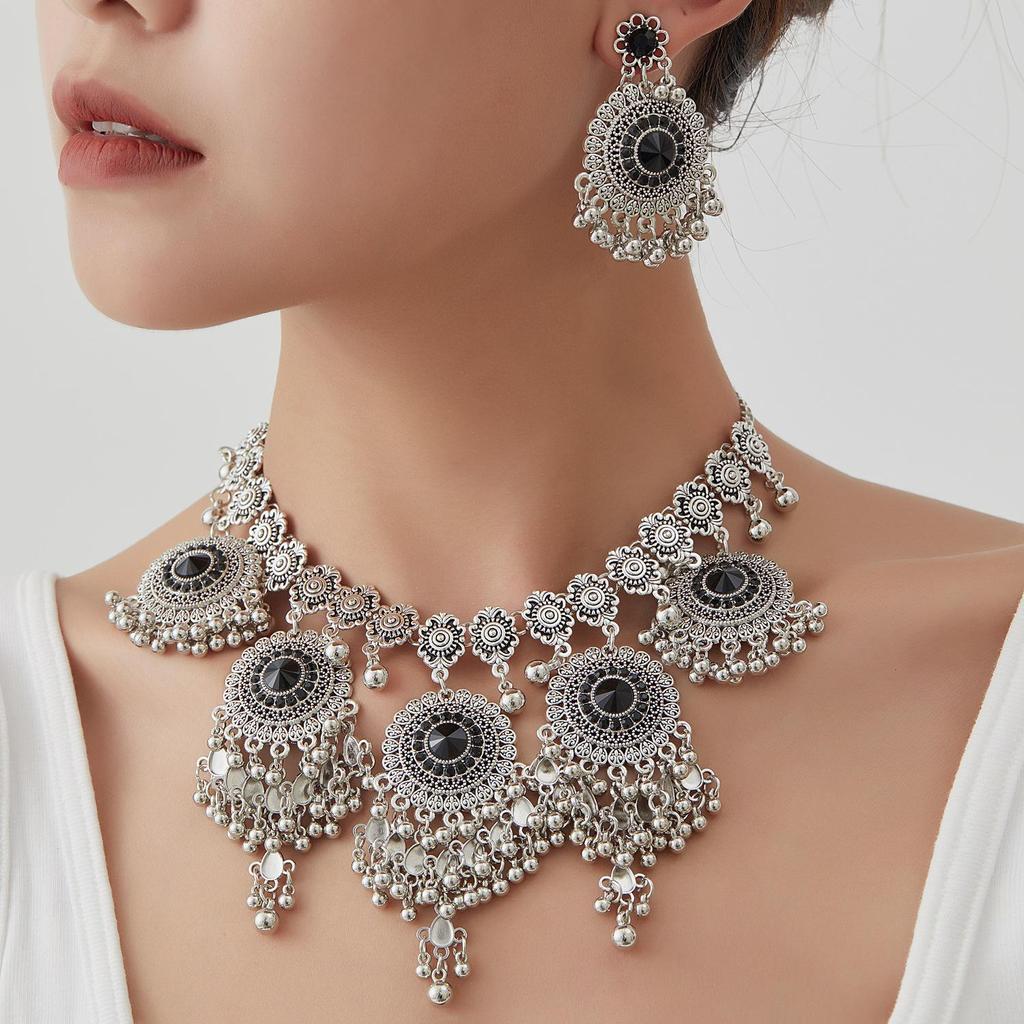 Exaggerated Indian-Style Rhinestone Tassel Necklace & Retro Ethnic Earrings Set