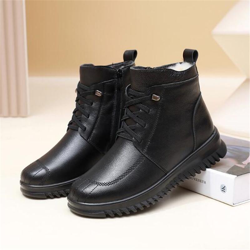 Moda Mulheres Botas de Tornozelo de Couro Genuíno Bota de Neve Mulheres Inverno Mãe Impermeável Antiderrapante Botins Quentes Cunhas Lã Natural Botas Femininas