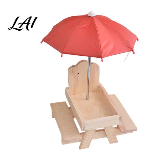 Anti-corrosion Squirrel Feeder with Umbrella Feeders for Outside Picnic Table Feeder Chipmunk Unique Feeding Station Hold Corn Corn Cob, A красный