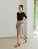 G Mar Two Tuck Bermuda Pants Light Gray
