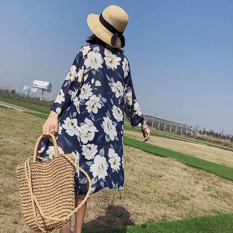 Women Mid-Length Chiffon Print Sun Protection Clothing Seven-Point Sleeve Holiday Cardigan