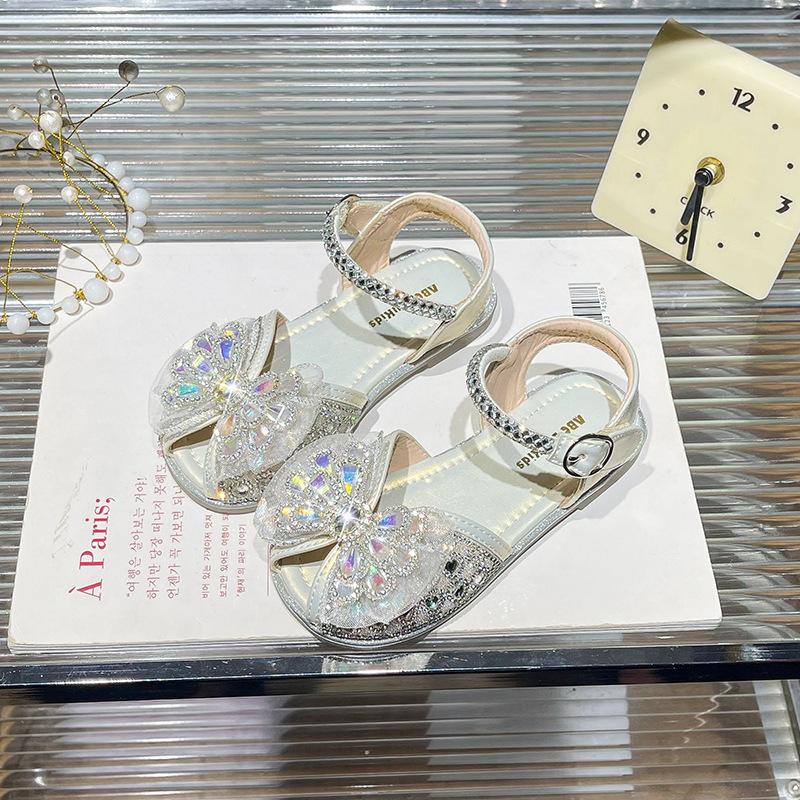 Children's crystal sandals 2026 season children's baby bow sandals Korean version of fish mouth soft sole princess shoes