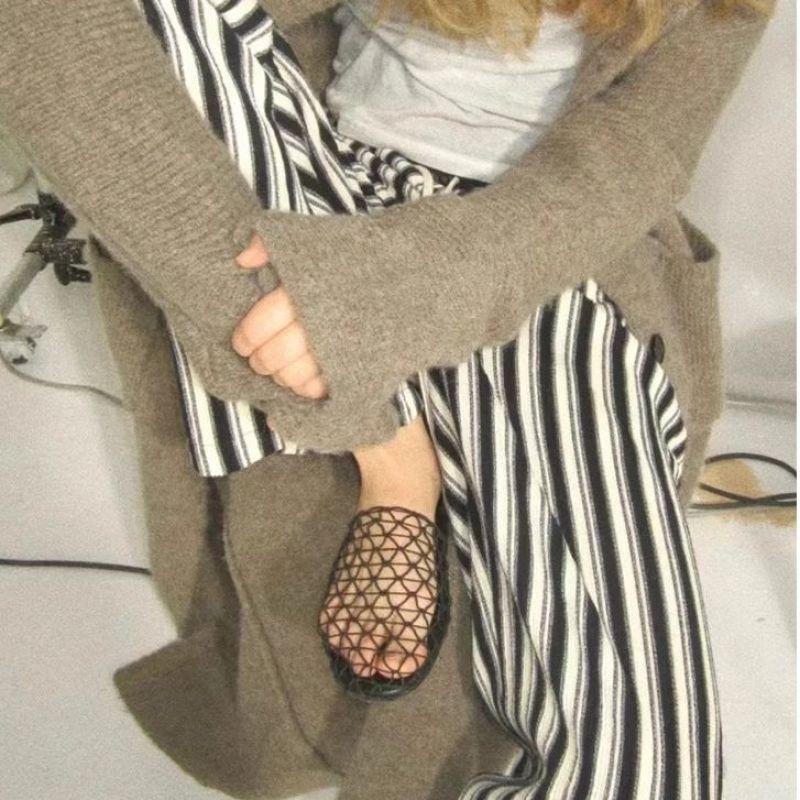 French Retro Mesh Woven Hollow Flat-bottomed Bag Head Slippers Summer 2025 New Round Head Outer Sandals Women