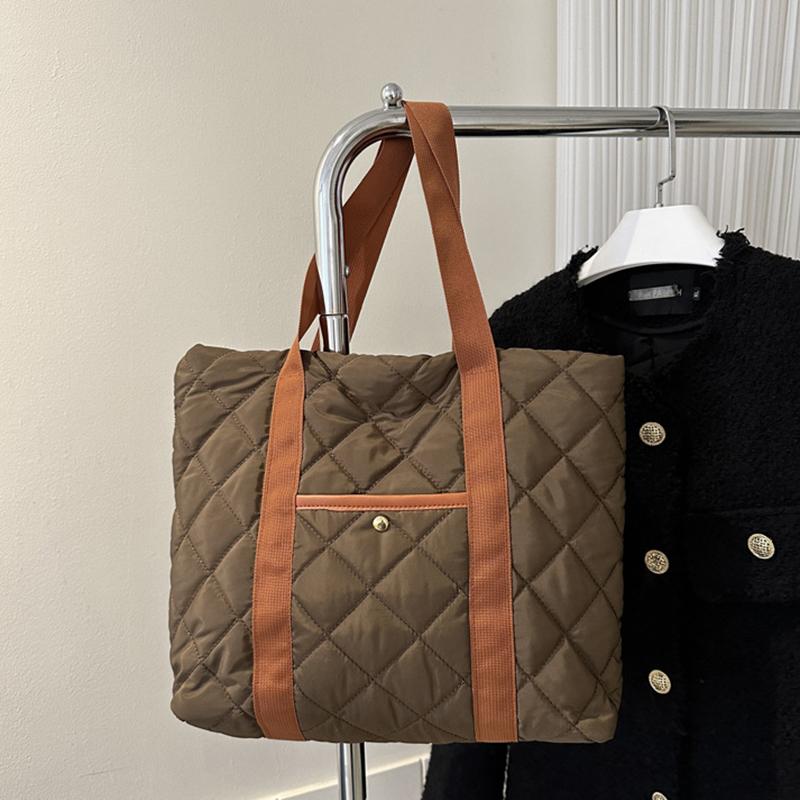 Women Retro Personality Large Capacity Quilted Shoulder Bags Casual Contrast Color Handbags Oxford Padded Tote Shopping Bags MIT